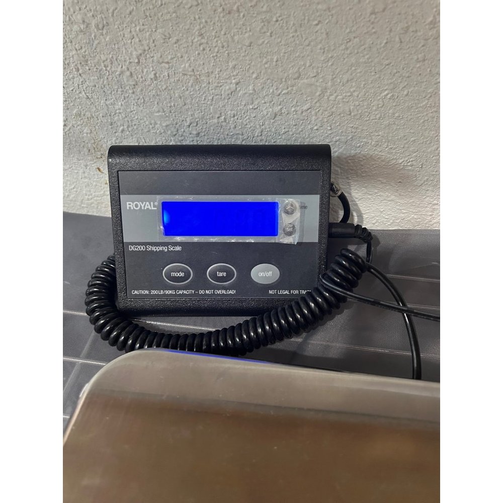Large Digital Shipping weight Scale - Picture 4 of 6